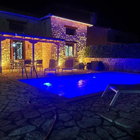 Stalina בית נופש *